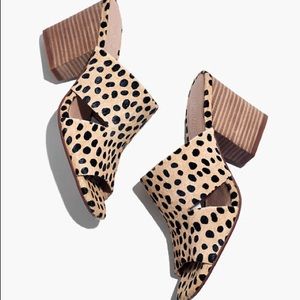 Madewell spotted calf hair mules, NWB size 8